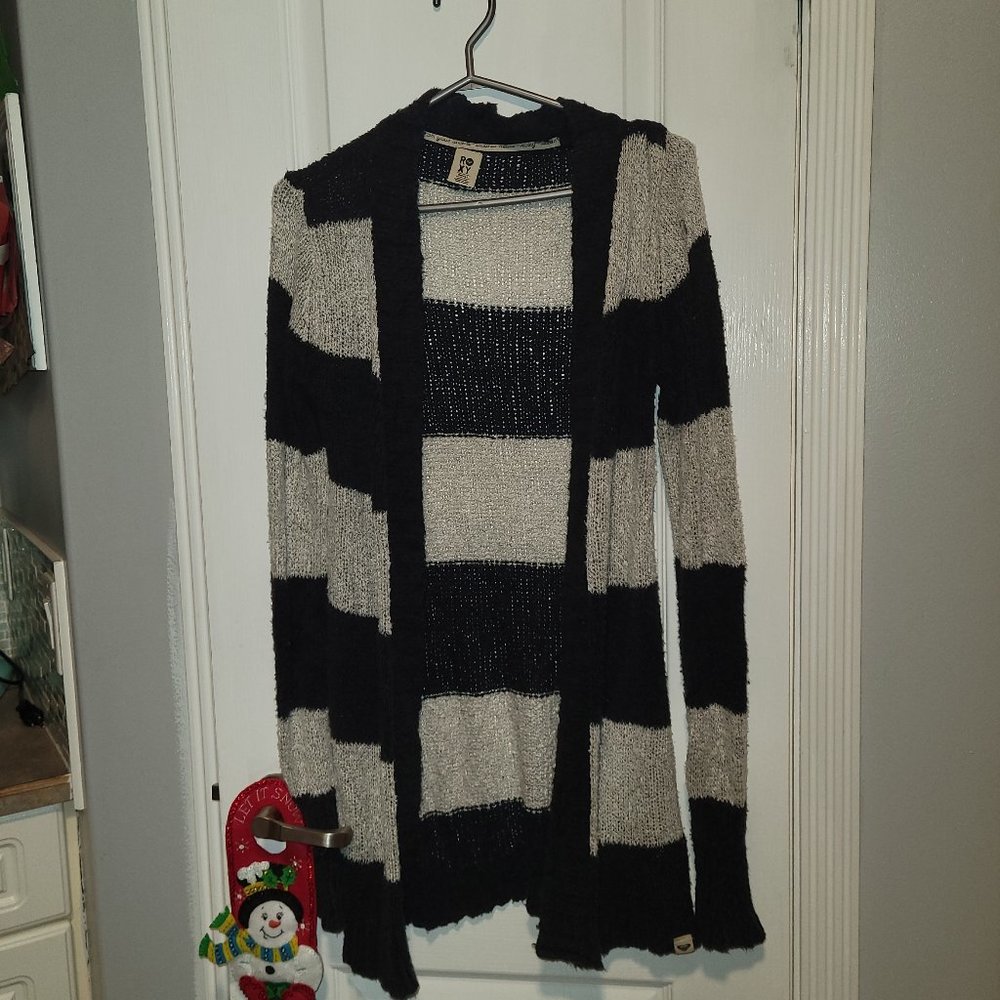Roxy cardi